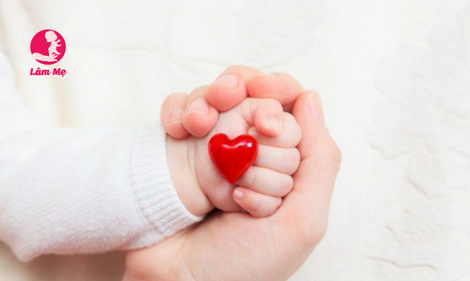 Dấu hiệu nhận biết bé bị bệnh tim bẩm sinh mẹ không nên bỏ qua